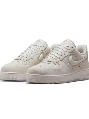 Nike Air Force 1 Suede